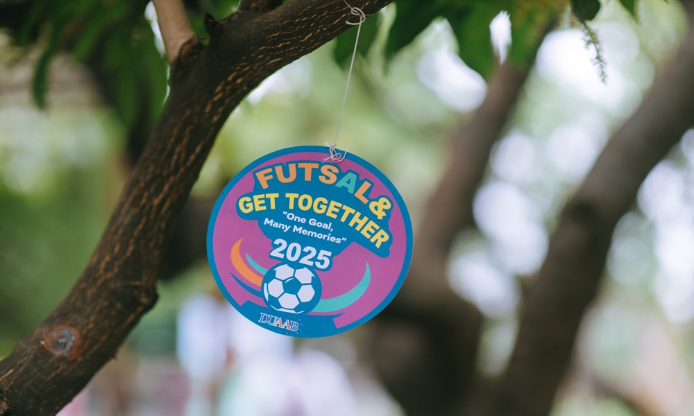 How reference group influences individual speech